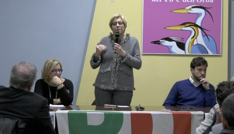 VIDEO - La senatrice Pinotti a Casale per sostenere la mozione Zingaretti: le parole di Rita Rossa